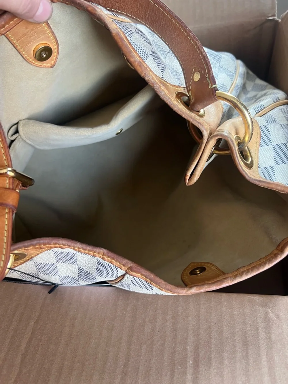 Louis Vuitton Damier Azur GM Hobo Bag in Beige and Tan - Picture 9 of 13